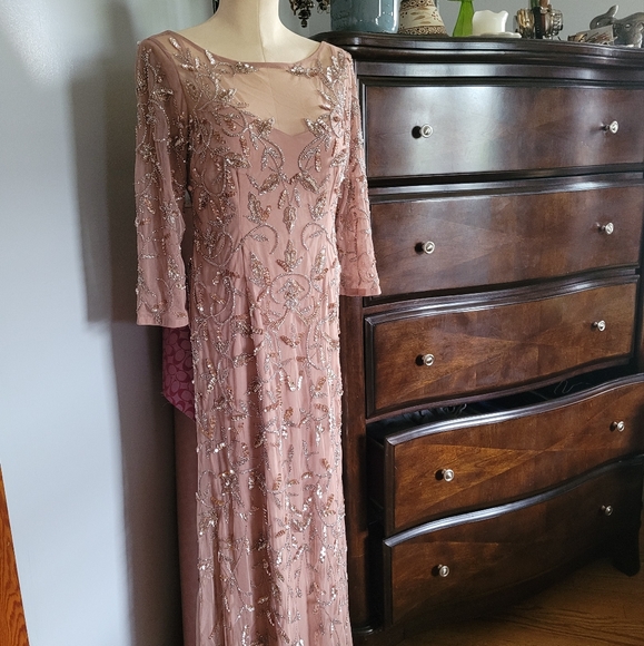 Adrianna Papell 6P dress - Picture 1 of 7